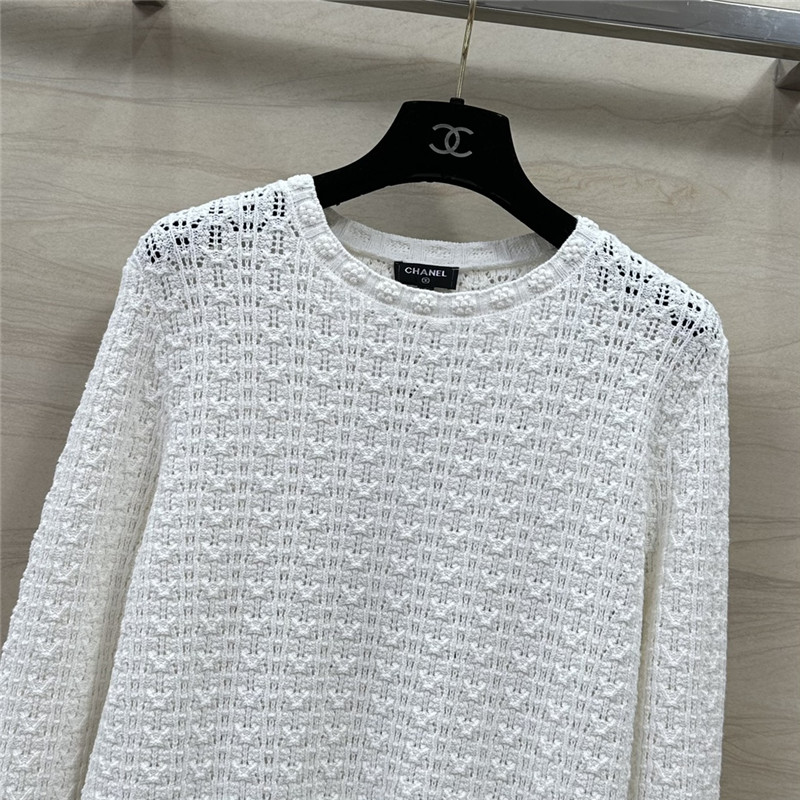 Ch**el hollow embossed braided top