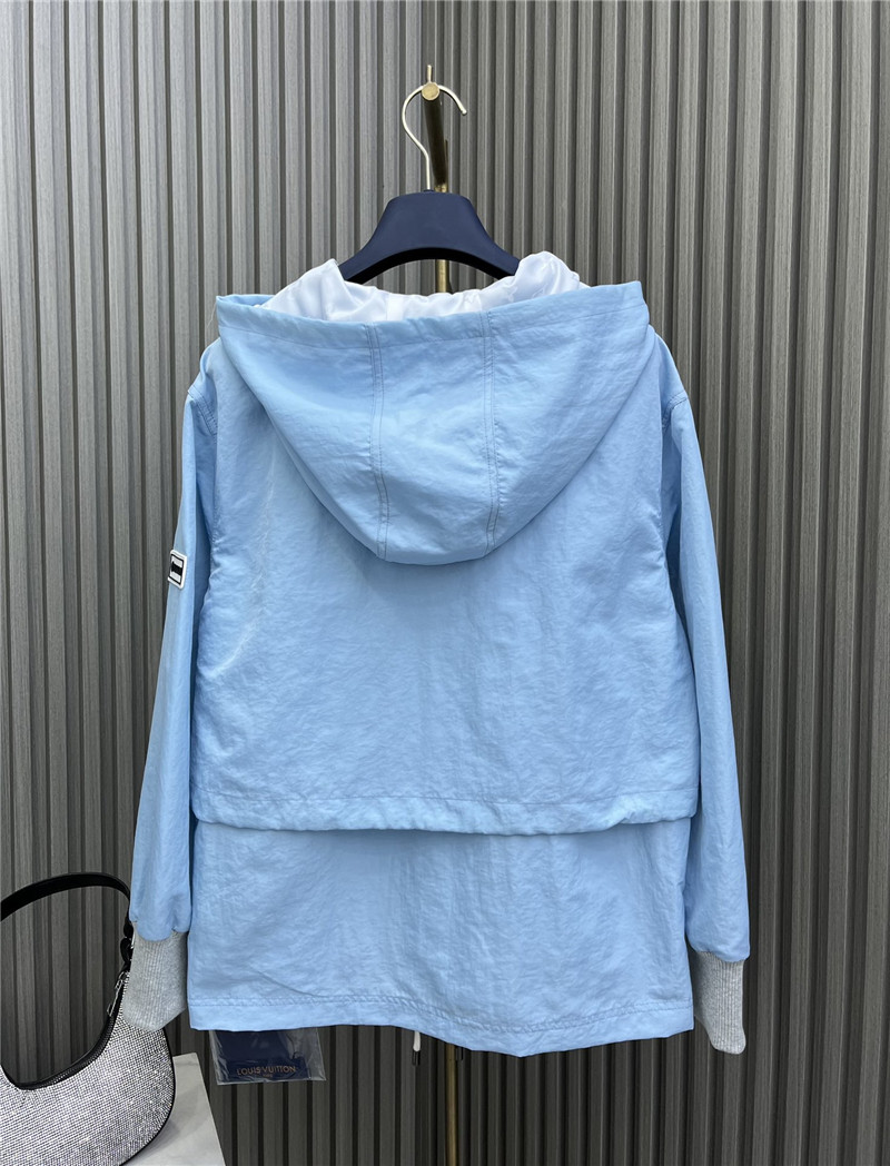 l0vis Vvtt0n lv pleated hooded jacket