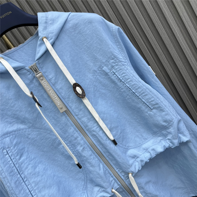 l0vis Vvtt0n lv pleated hooded jacket