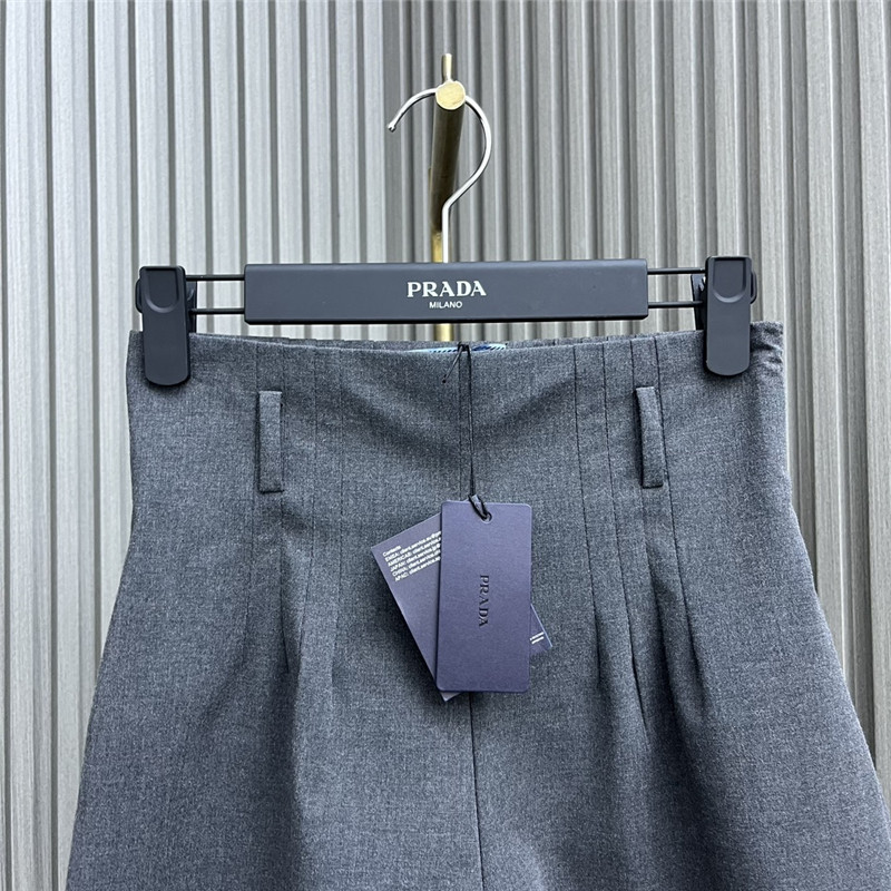 Pra*a high waist catwalk shorts