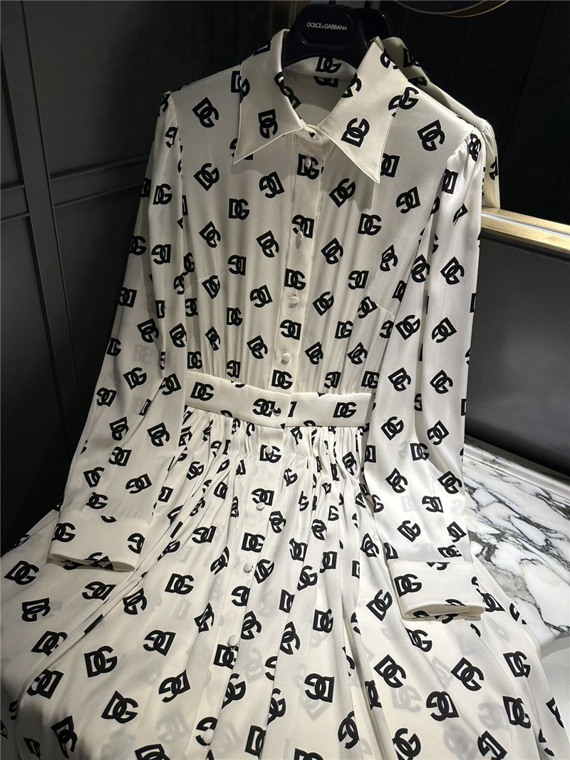 Dolce & Gabbana d&g positioning print logo dress