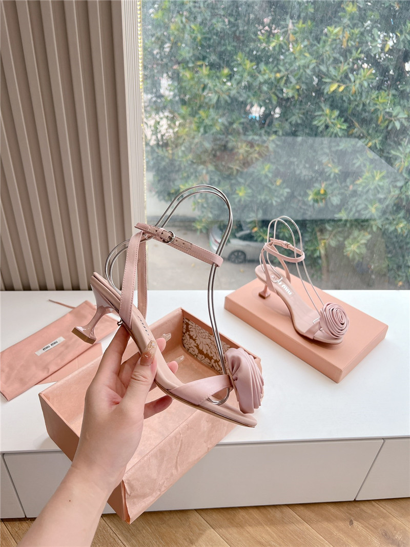 M1um1u rose high heels