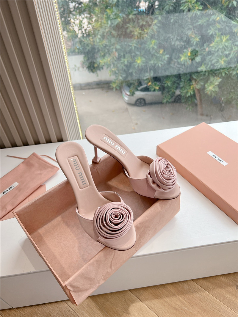M1um1u rose high heels