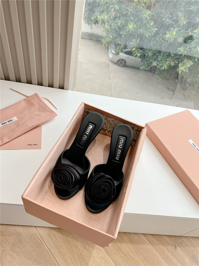 M1um1u rose high heels