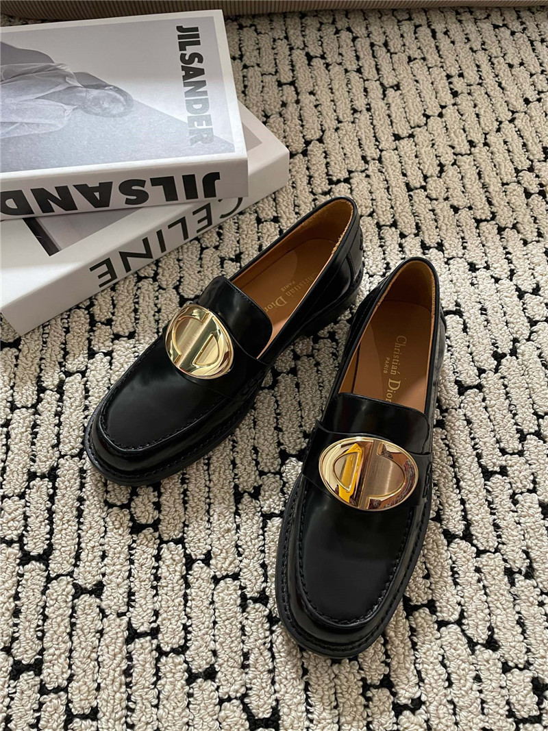 D10r new loafers