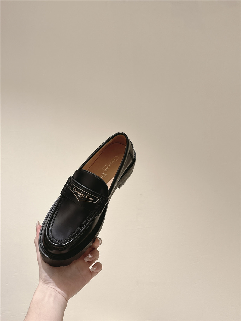 Ch**el new wood grain platform sandals