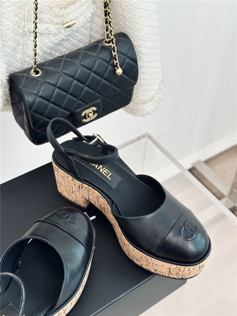 Ch**el new wood grain platform sandals