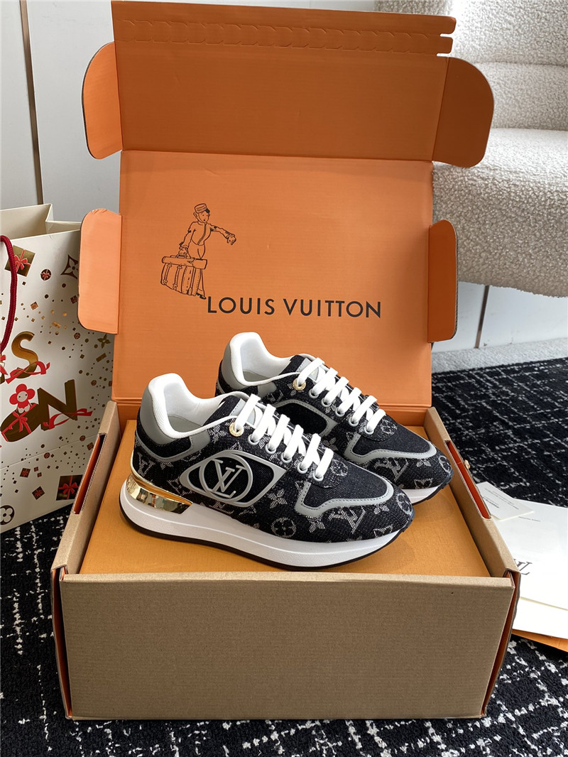 l0vis Vvtt0n lv calfskin monogram run away sneakers