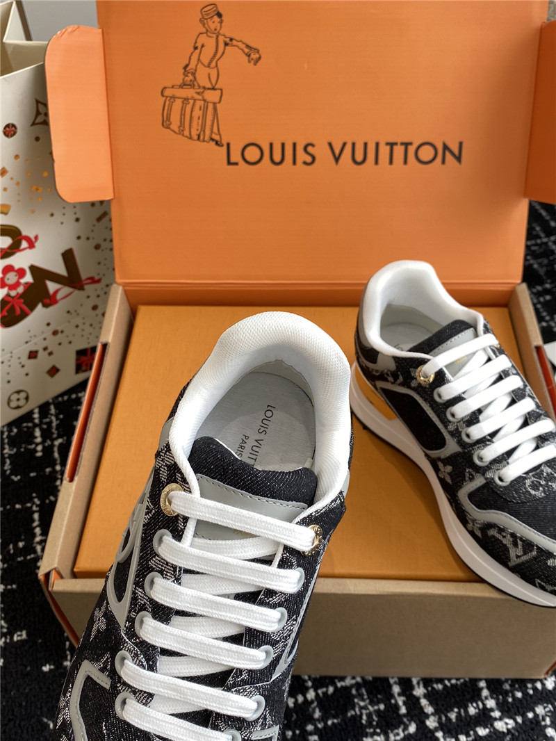 l0vis Vvtt0n lv calfskin monogram run away sneakers