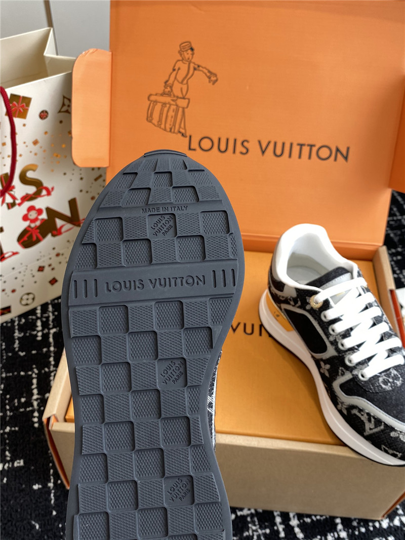 l0vis Vvtt0n lv calfskin monogram run away sneakers