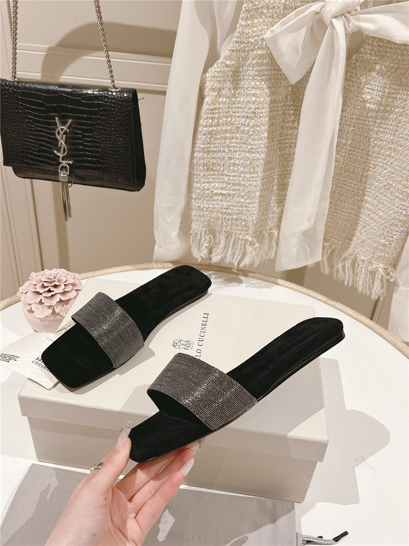 bc hot D1am0nd flat slippers