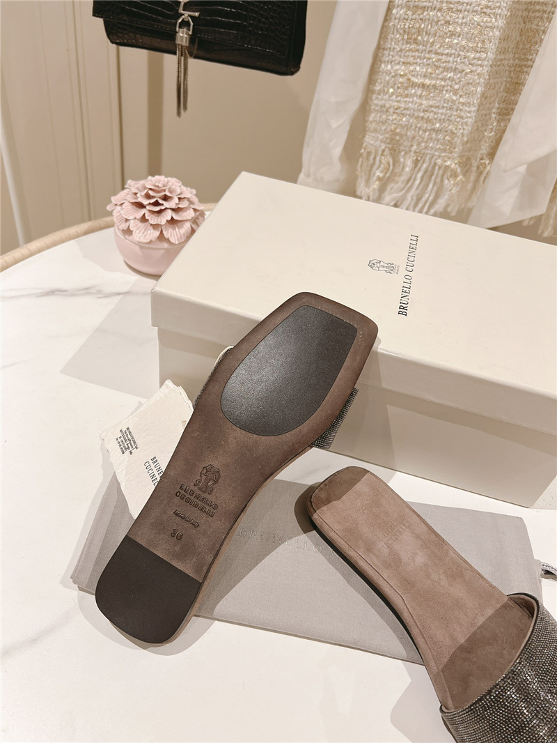 bc hot D1am0nd flat slippers