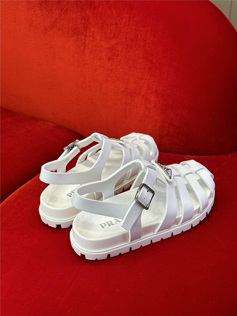 Pra*a roman sandals