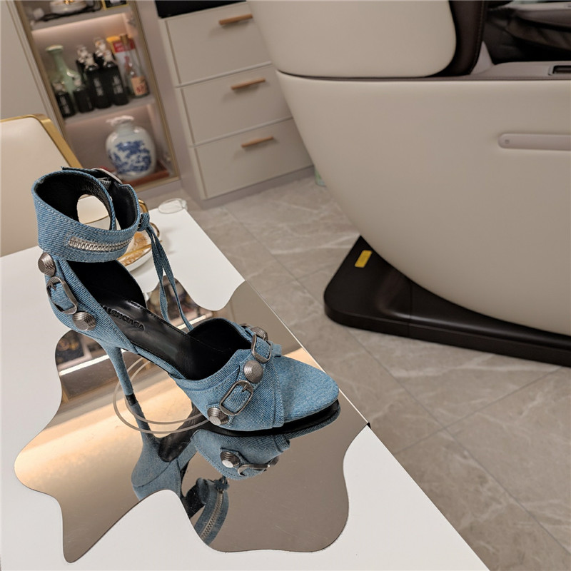 Ba1en*iaga washed denim new color rivet series high heels