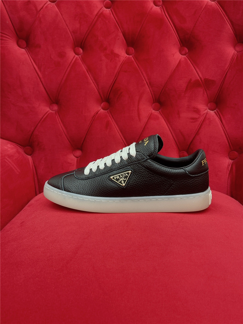 Pra*a black leather women’s sneakers