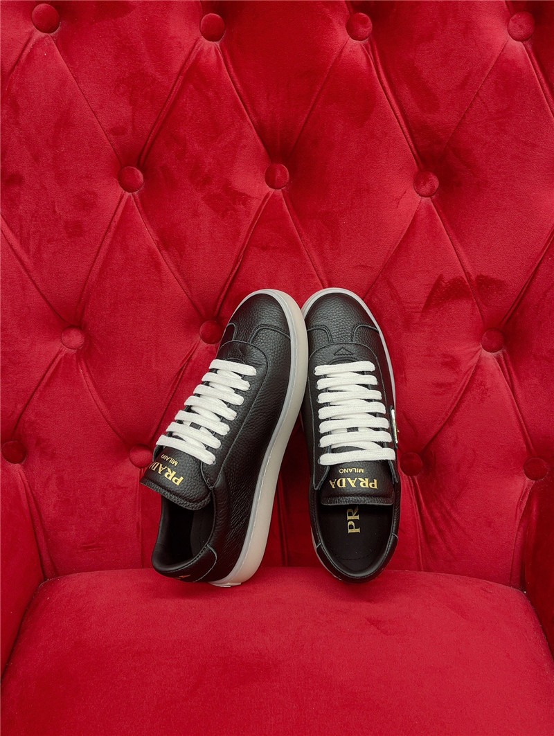 Pra*a black leather women’s sneakers