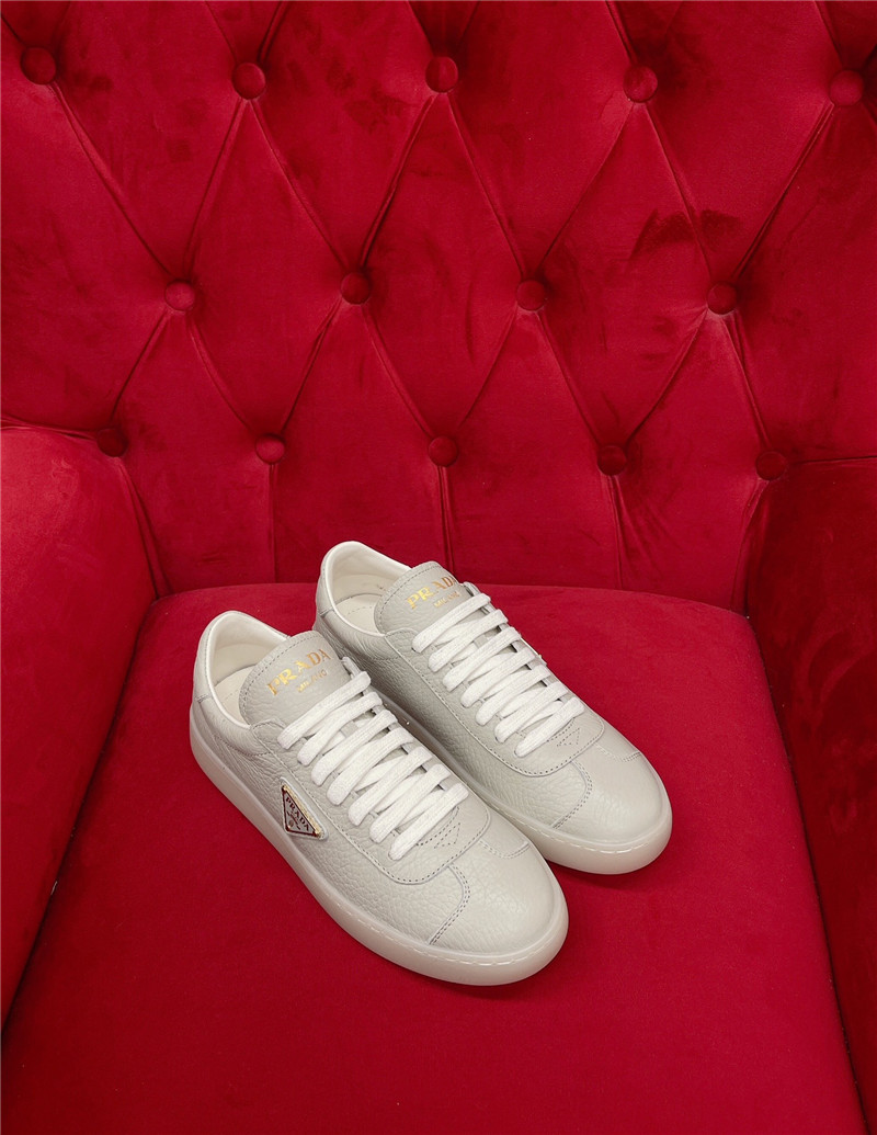 Pra*a women’s sneakers sale