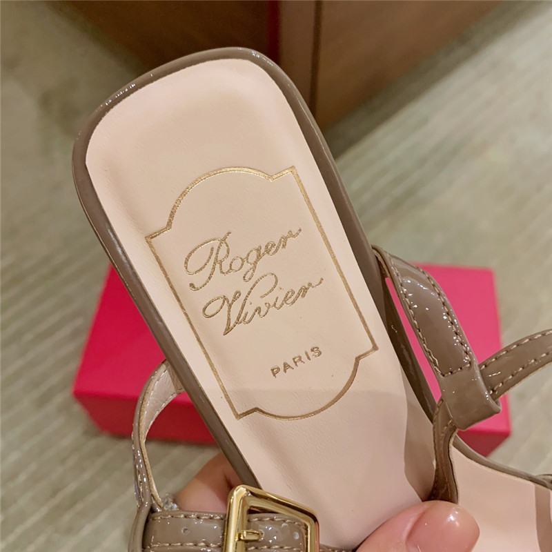 Roger vivier new patent leather block heel sandals