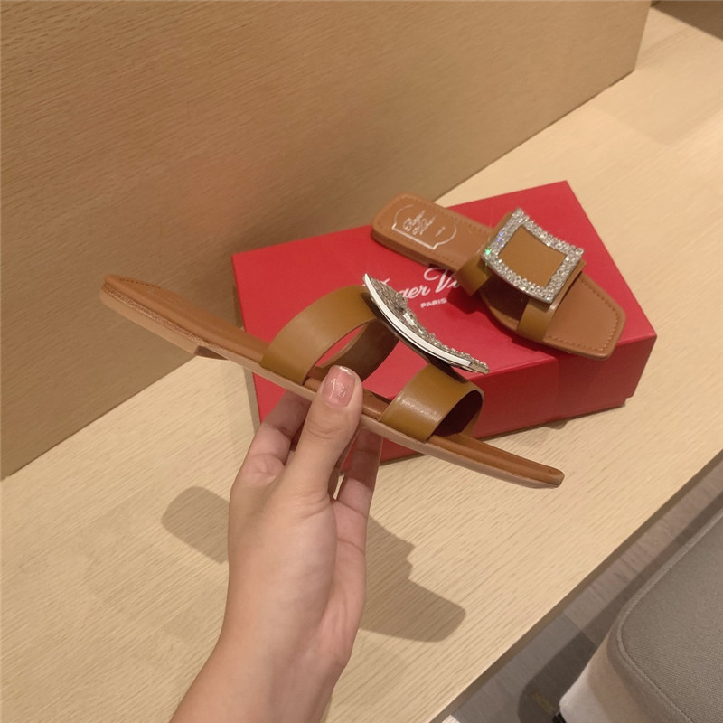 Roger vivor square buckle half drag