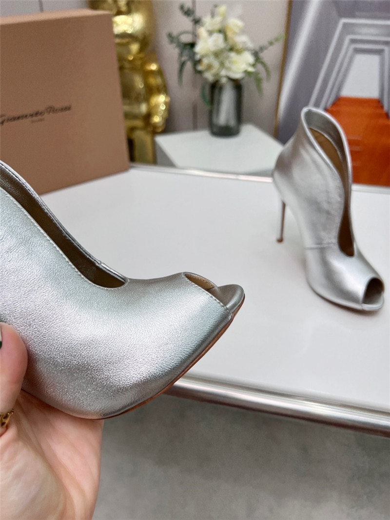 gianvito rossi fish mouth high heel ankle boots