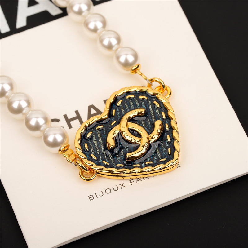 Ch**el denim love waist chain