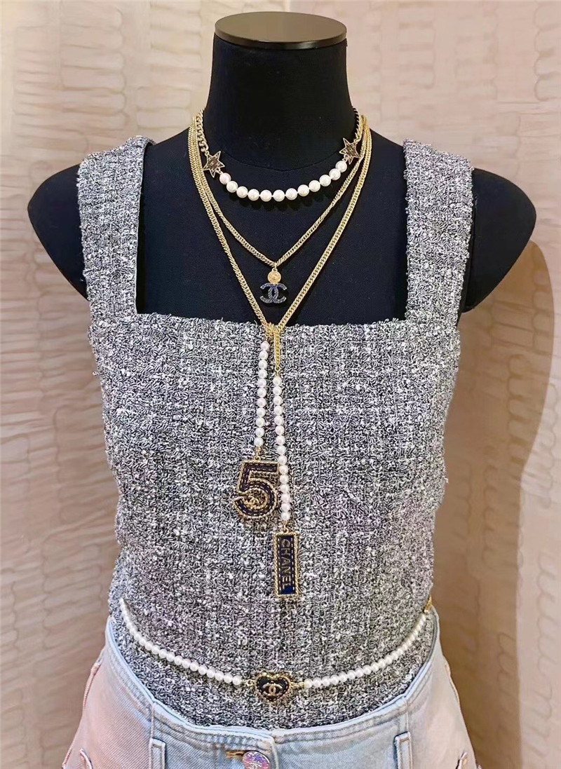 Ch**el denim love waist chain