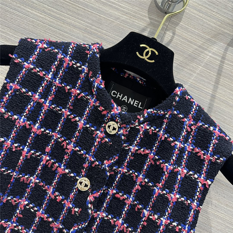 Ch**el new white moonlight vest