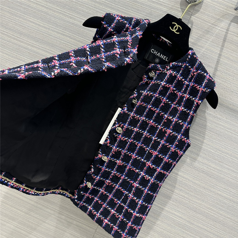 Ch**el new white moonlight vest