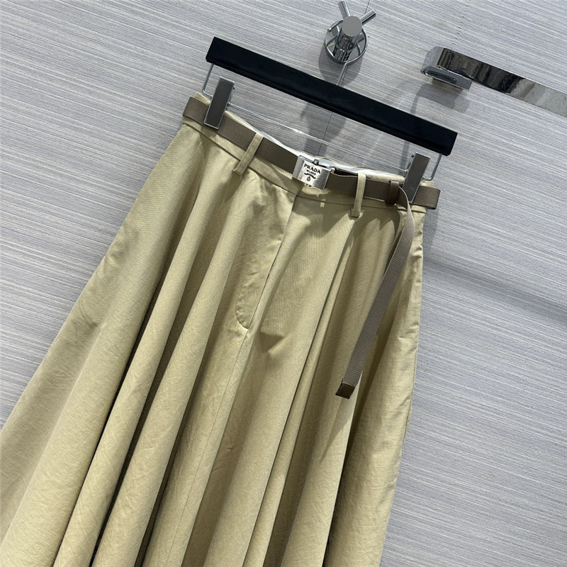 Pra*a versatile minimalist long skirt