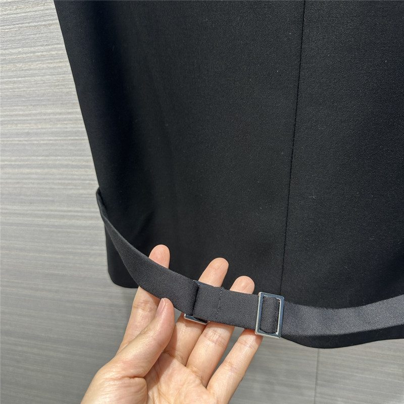 the row high-end suit vest