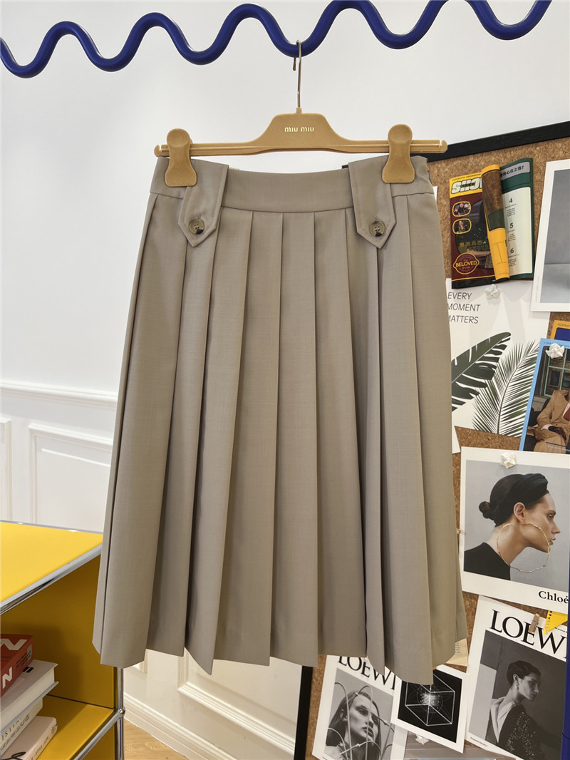 M1um1u new pleated skirt