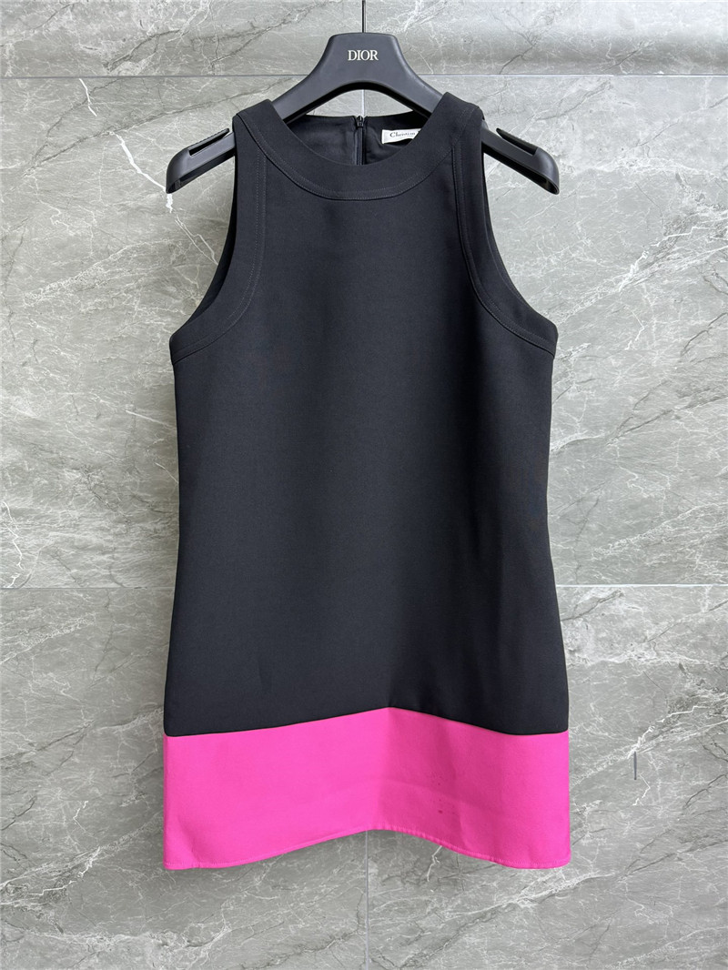 D10r sleeveless dress