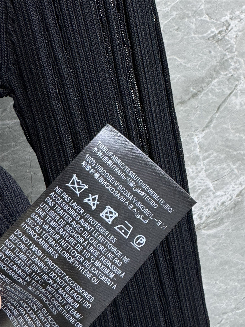 Y51 slightly see-through knitted top