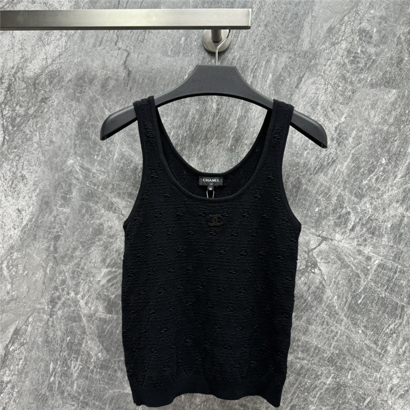 Ch**el rhombus three-dimensional vest