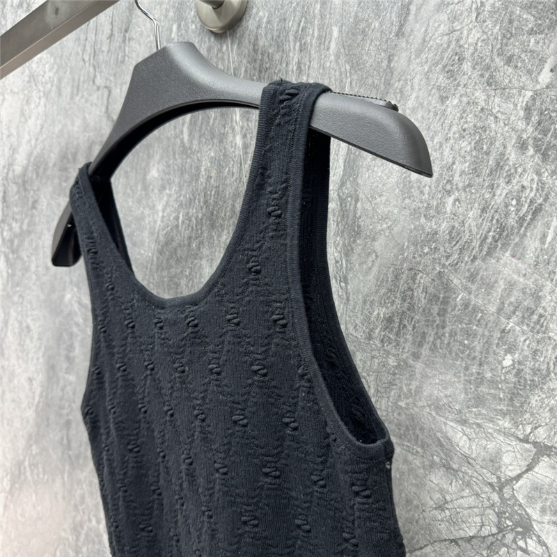 Ch**el rhombus three-dimensional vest