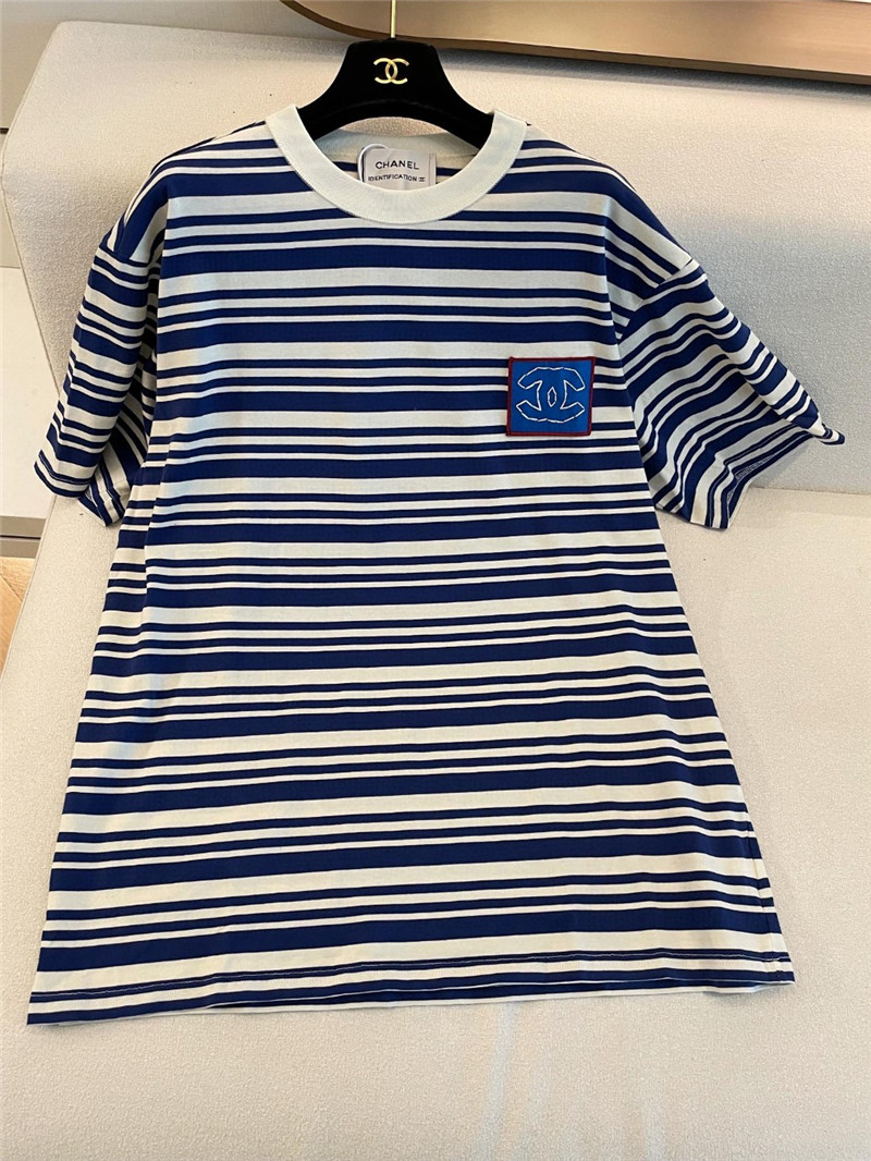 Ch**el new secondhand boyfriend style t-shirt