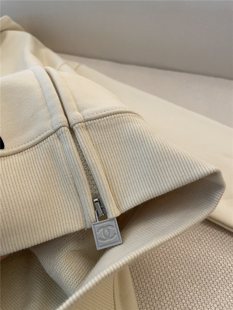 Ch**el logo hooded sweatshirt beige