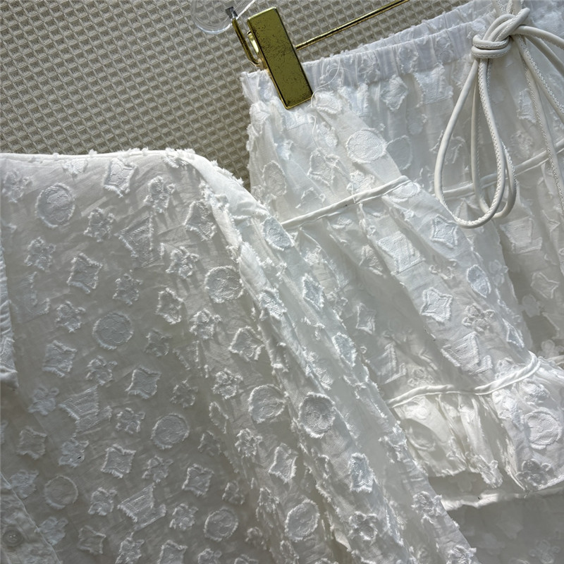 l0vis Vvtt0n lv lapel long white shirt + cake tutu skirt suit