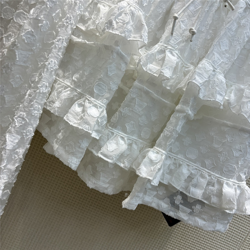 l0vis Vvtt0n lv lapel long white shirt + cake tutu skirt suit