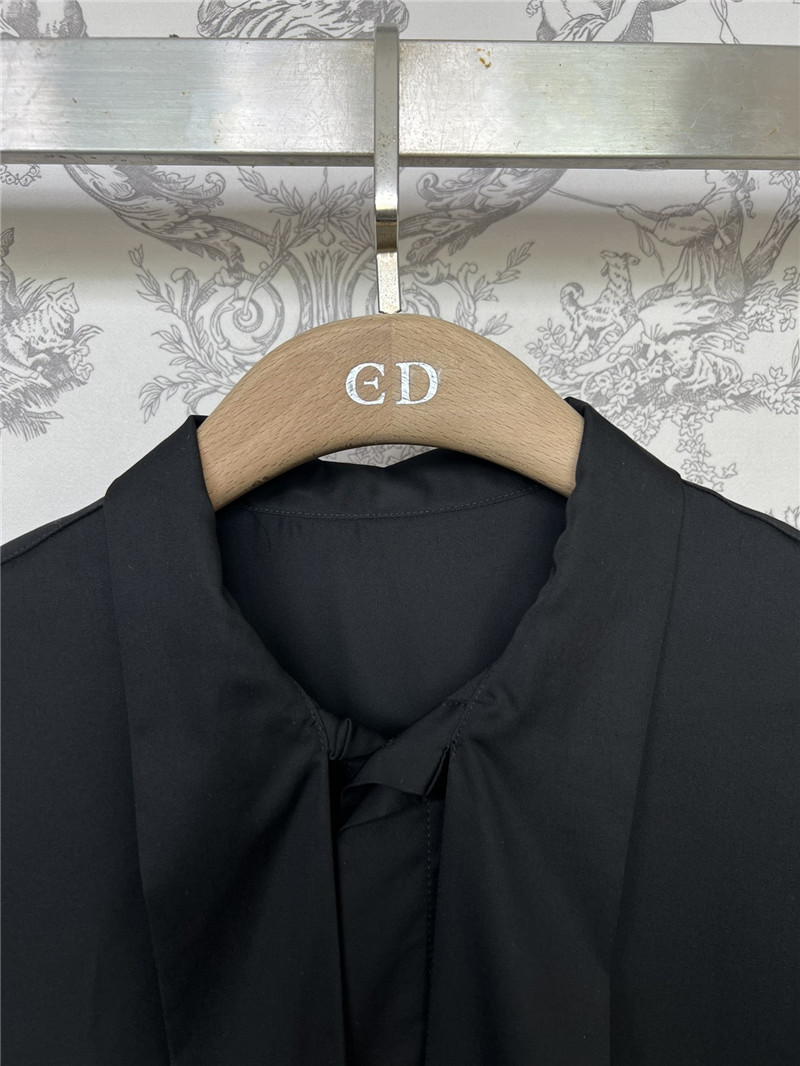 D10r new ribbon shirt