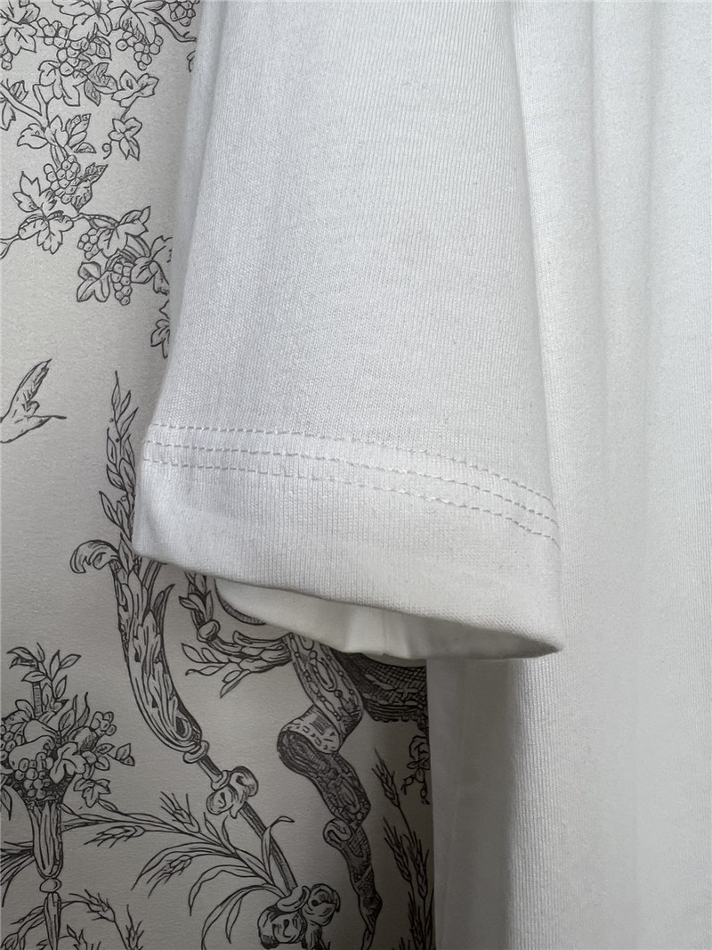 Bv*b*rry new spring and summer t-shirt