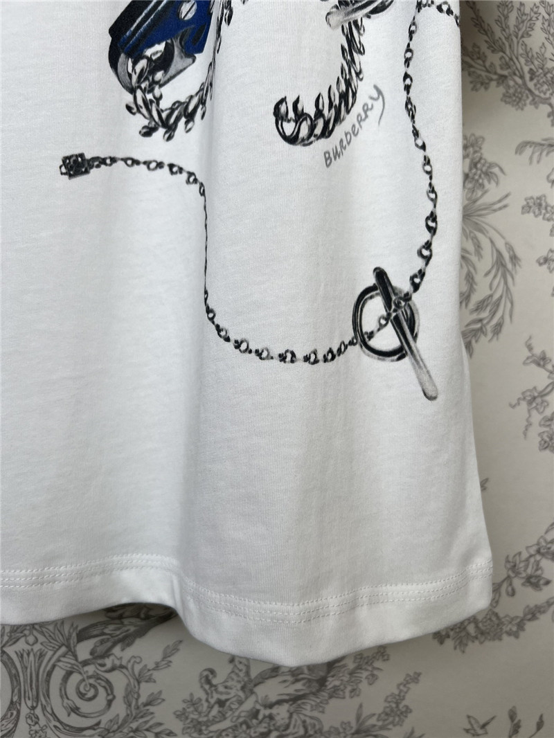 Bv*b*rry new spring and summer t-shirt