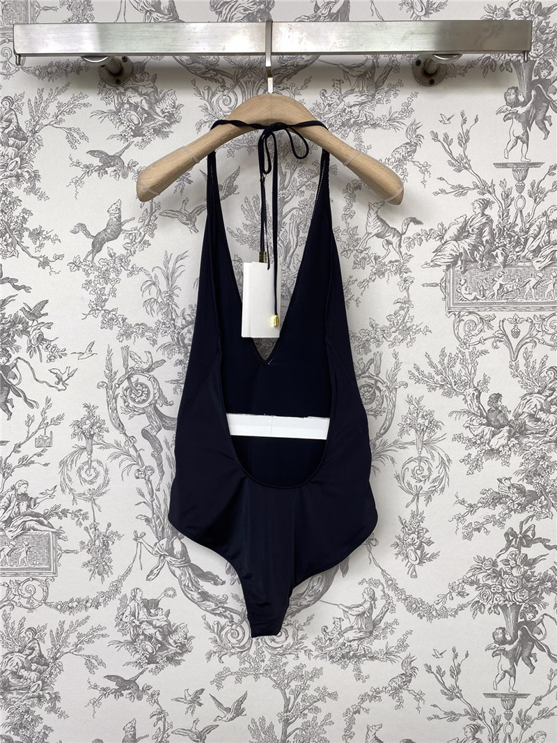 Ce1i*e new summer halterneck swimsuit