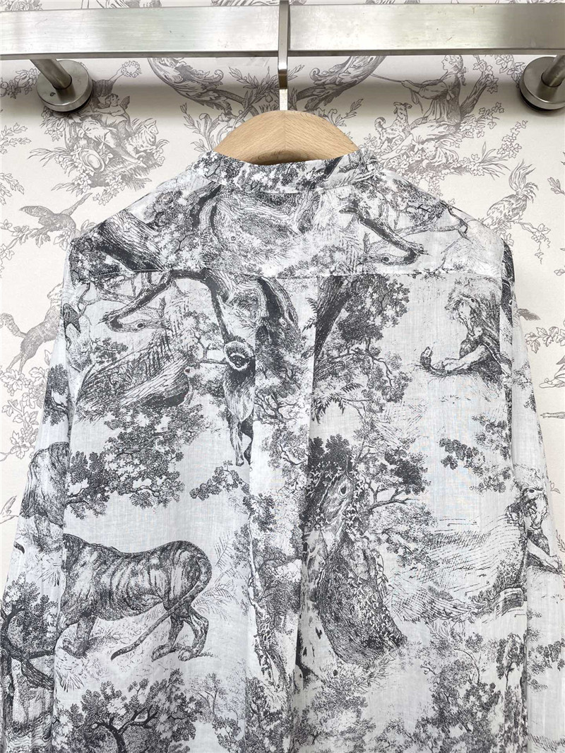 D10r ink painting series shirt