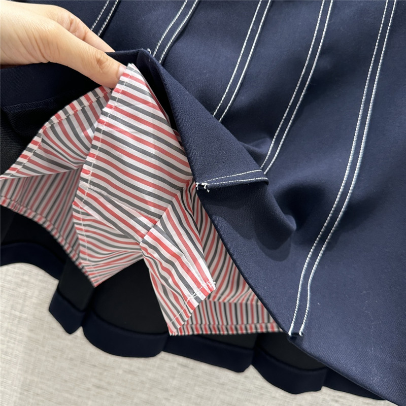 Thom Browne topstitched pleated short skirt