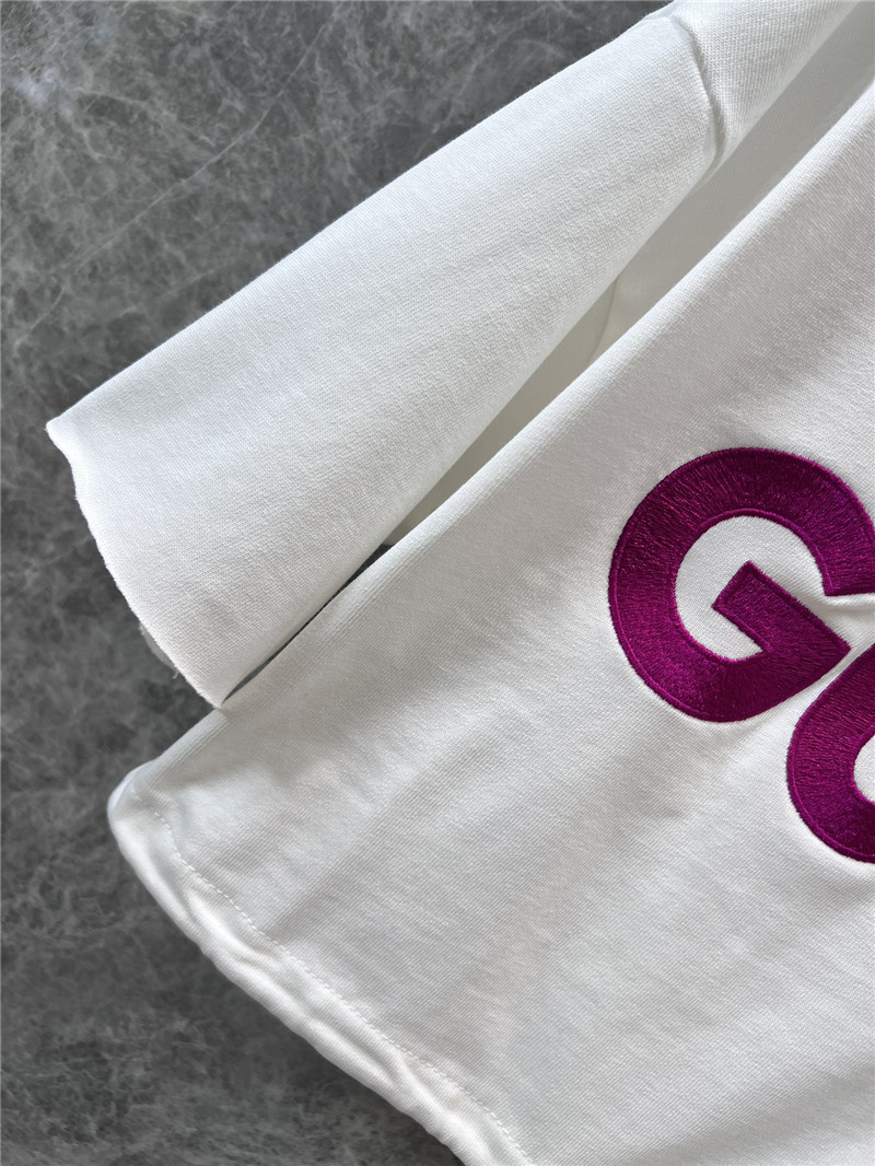 Gucci embroidered lettering strawberry T-shirt