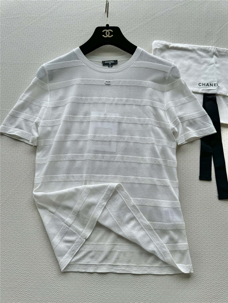 Ch**el new knitted sweater