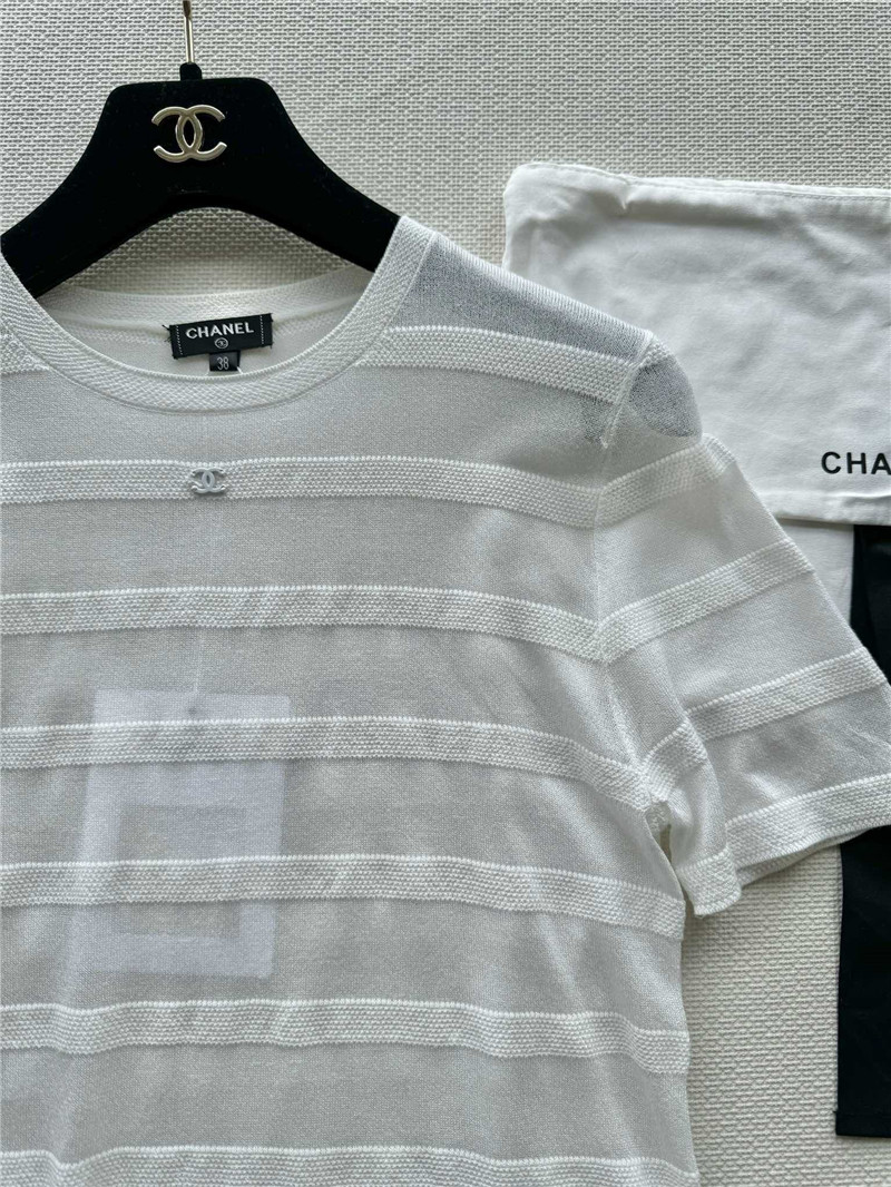 Ch**el new knitted sweater