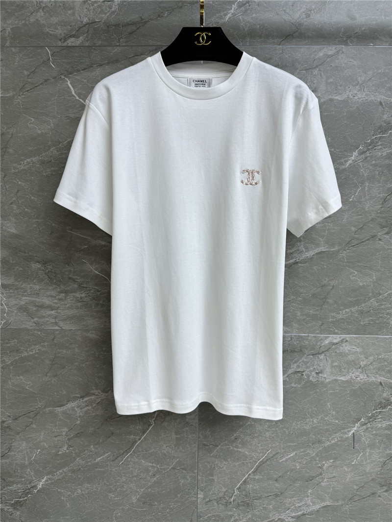 Ch**el embroidered logo t-shirt
