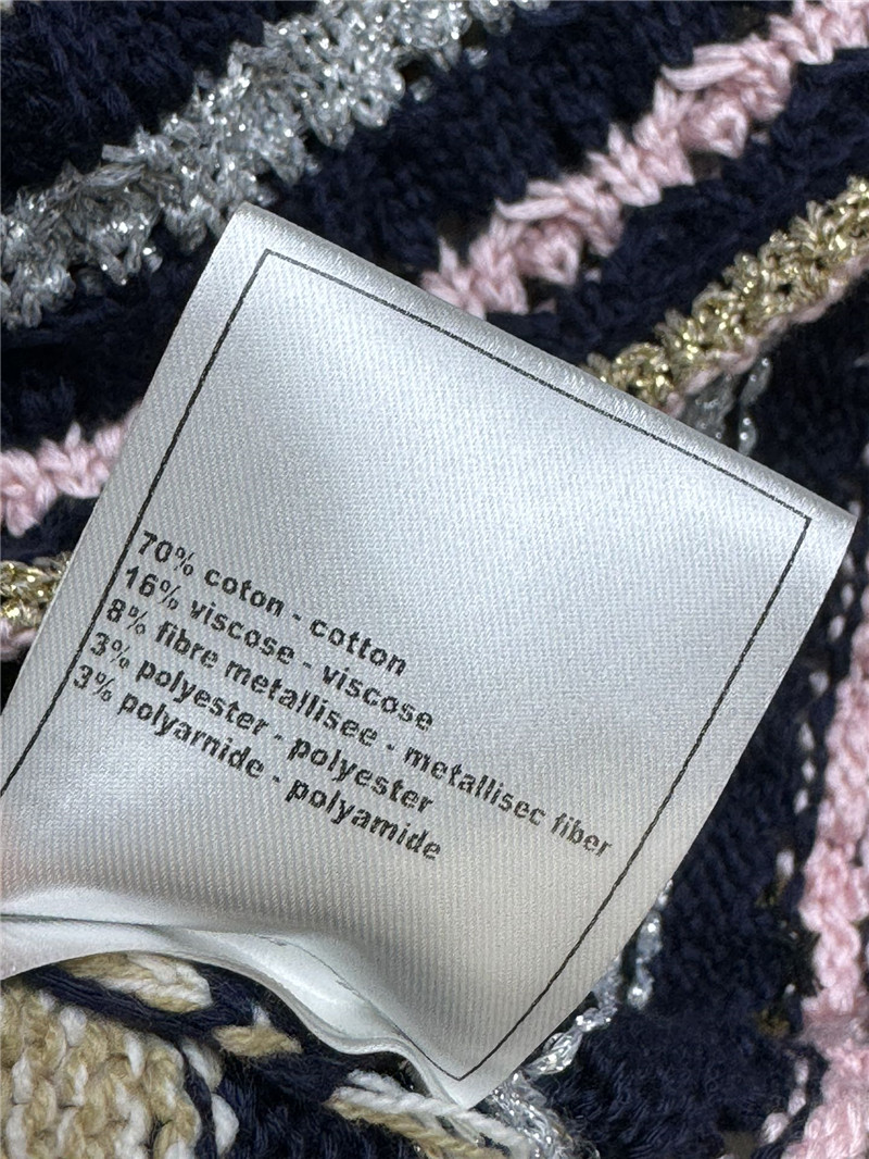 Ch**el contrast striped vest